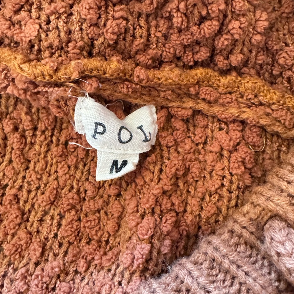 POL knit crop hoodie sweater - Picture 5 of 5